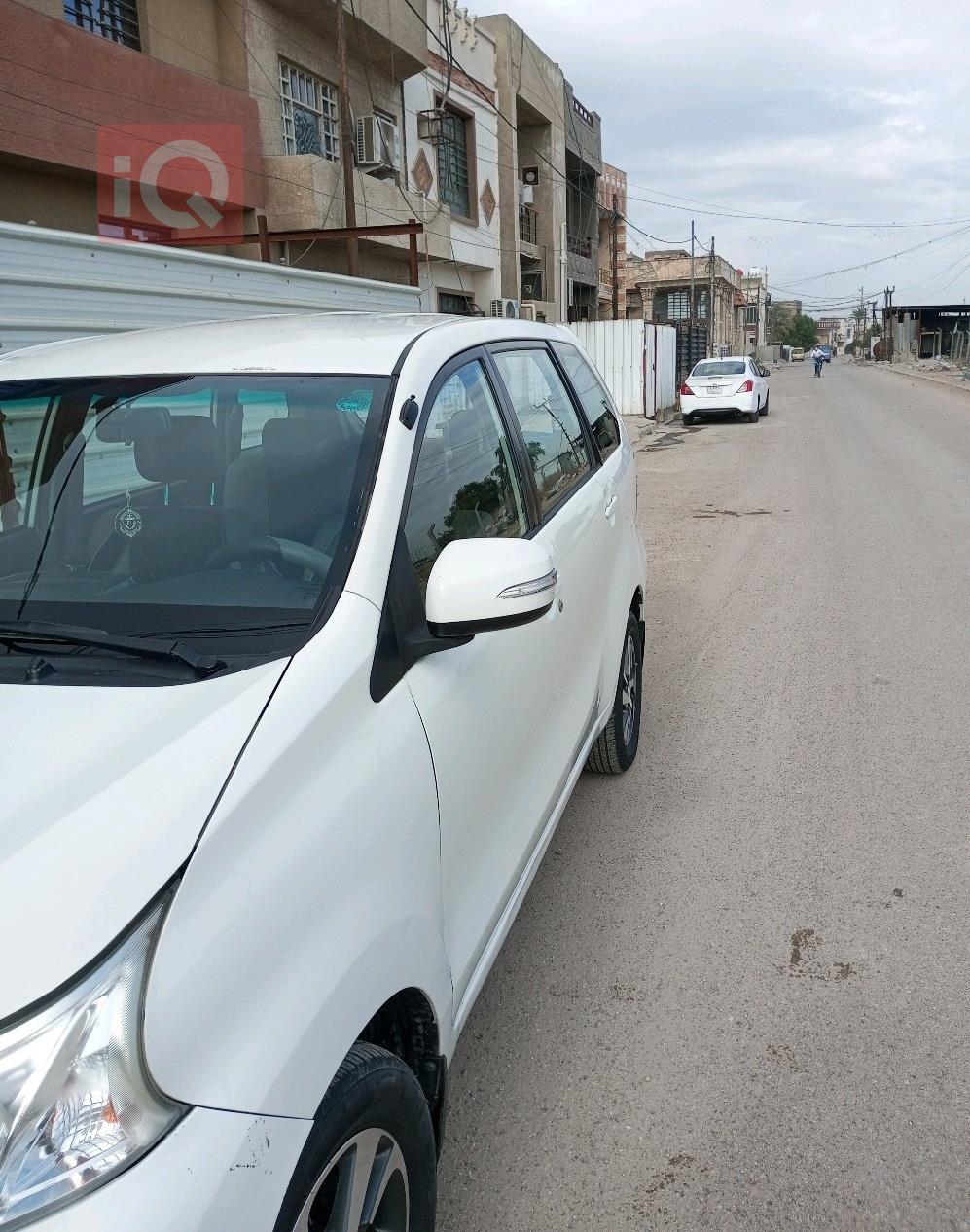 تويوتا افانزا